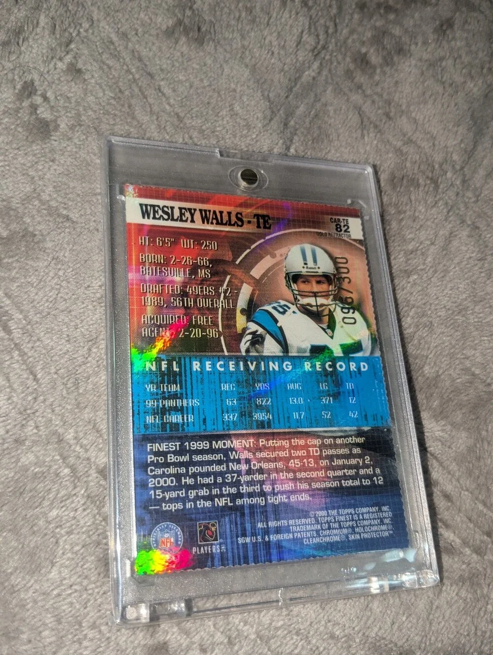 Rare Wesley Walls Gold Refractor /300 Football Card -